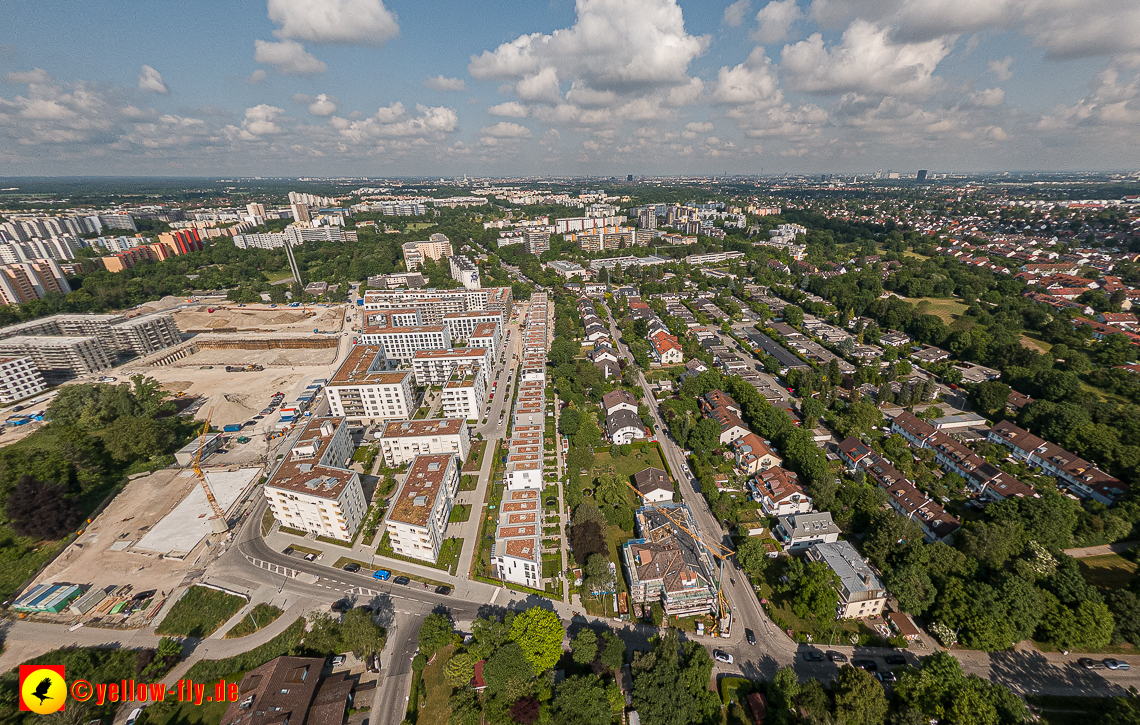 07.06.2023 - Aktuelle Luftbilder aus dem Alexisquartier und Pandion Verde in Neuperlach in München